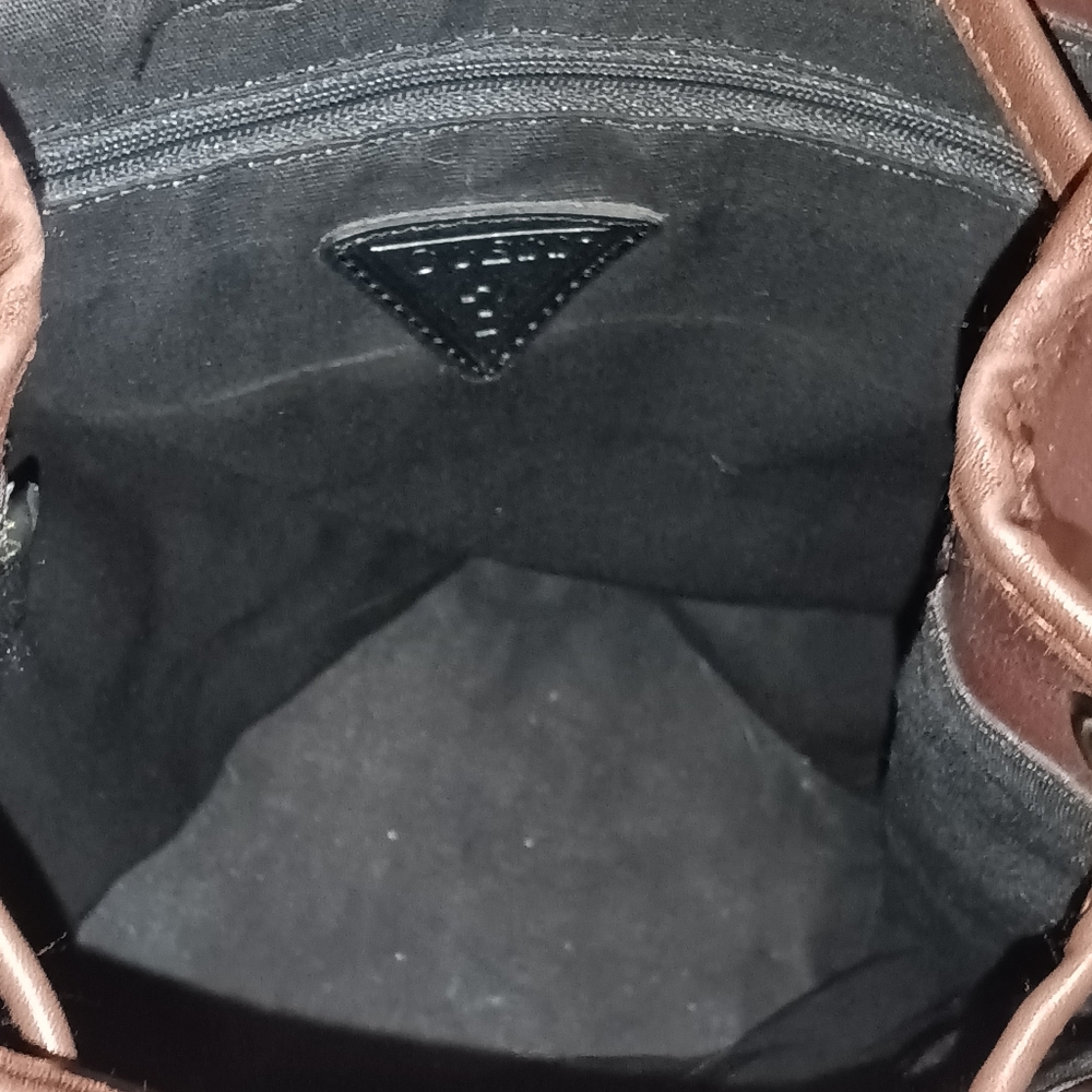 Guess backpack - Picture 7 of 8